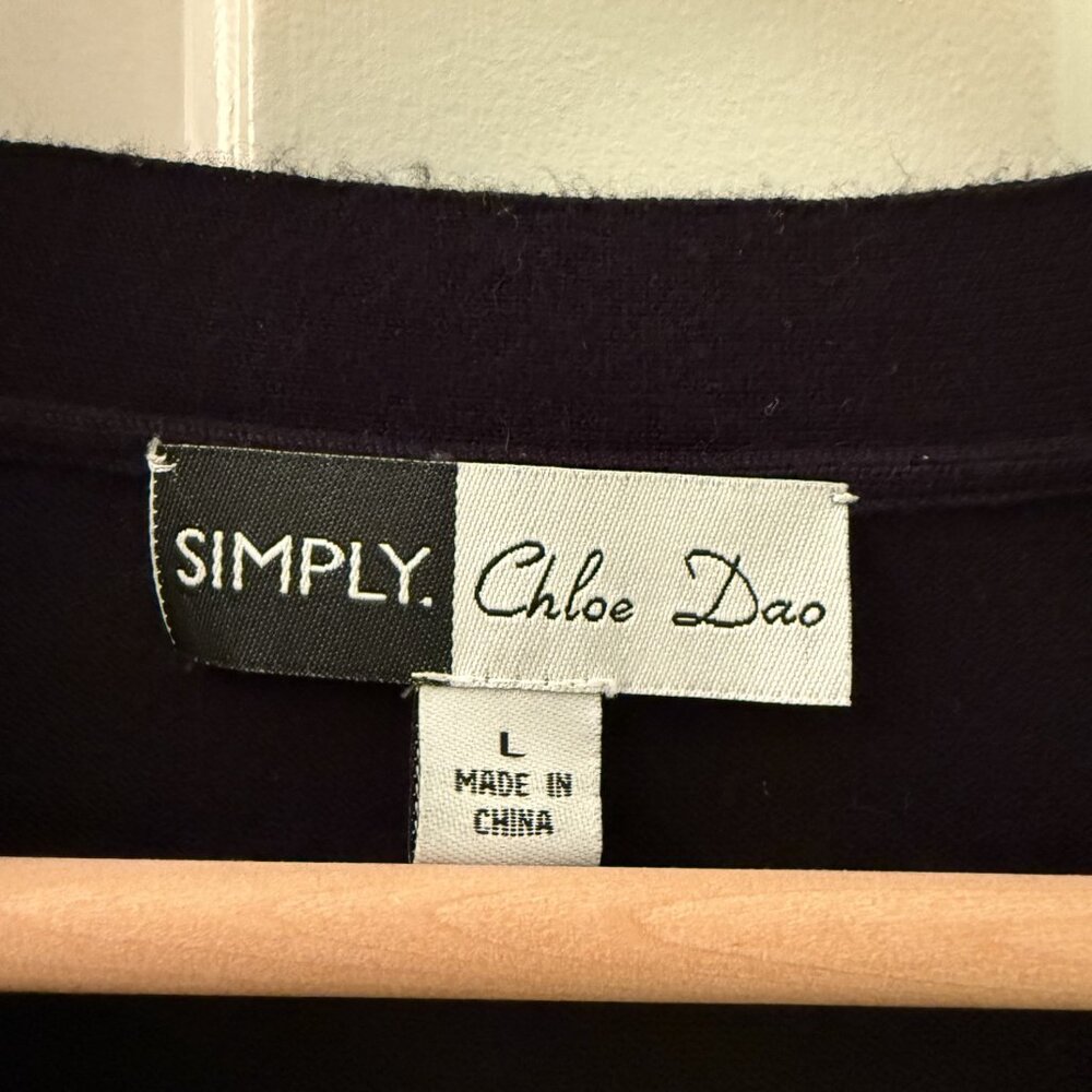 Woman's Sweater - Chloe Dao - Picture 2 of 6